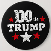 トランプをする 缶バッジ (正面)