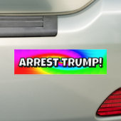 トランプを逮捕しろ！ バンパーステッカー (車上)