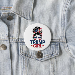 トランプガールお団子ヘア トランプ 2024年選挙 アメリカ 缶バッジ