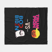 トランプキンおもしろいvsブーバイデン氏ハロウィーンデザインクラス フリースブランケット (正面(横))