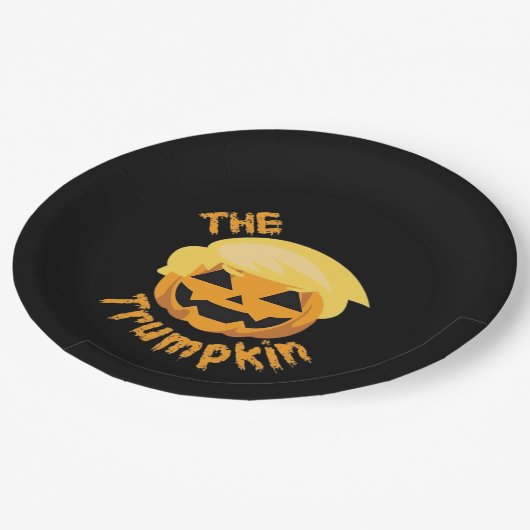 トランプキンパンプキンハロウィーンデザイン – スロースの衣装 ペーパープレート (アングル)