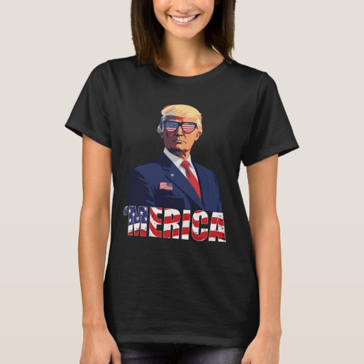 トランプシャツメリカトランプ米国国旗7月4日 Tシャツ (正面)