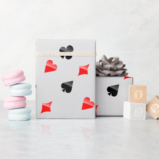 トランプスーツ ラッピングペーパー (ベビーシャワー)