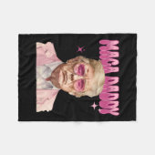 トランプピンクサングルマガダディおもしろいトランプ2024 フリースブランケット (正面(横))