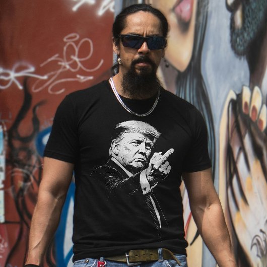 トランプ中指2026ミーム面白い Tシャツ