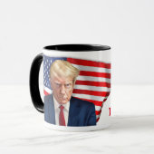 トランプ公式マグショットとアメリカ国旗 マグカップ (正面左)