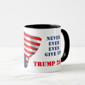 トランプ公式マグショットとアメリカ国旗 マグカップ (正面右)