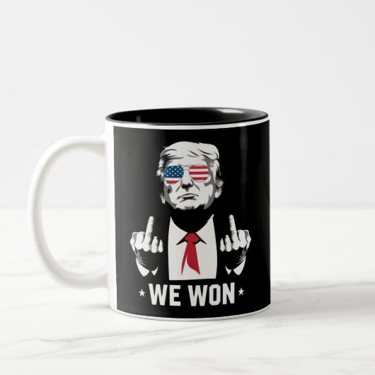 トランプ勝利 トランプ大統領就任式 47th ツートーンマグカップ (左)