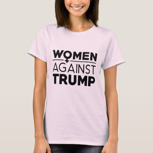 トランプ反対の女性 Tシャツ (正面)
