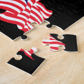 トランプ大統領がアメリカ国旗を掲げる ジグソーパズル (側面)