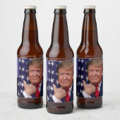 トランプ大統領が旗を掲げる ビールラベル (ボトル)