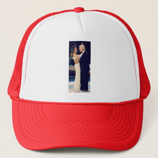 トランプ大統領とメラニア踊り キャップ (正面)