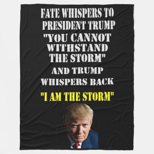 トランプ大統領に運命が囁く フリースブランケット (正面)