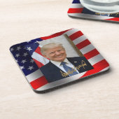 トランプ大統領の署名 コースター (左側)