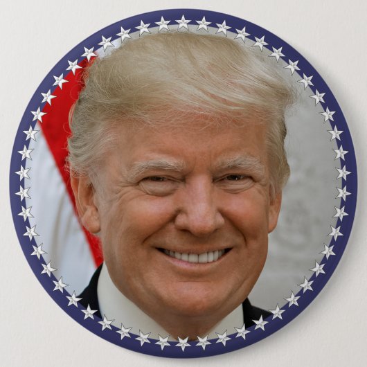 トランプ大統領ポートレート(XT-20181023-1520) 缶バッジ (正面)