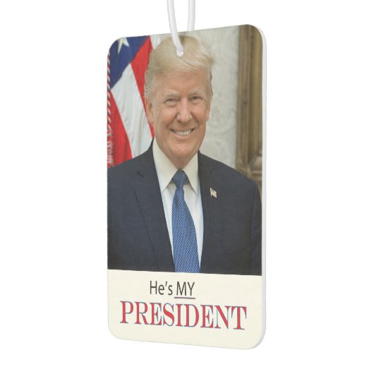 トランプ愛国心🚗 USA彼は私の大統領である カーエアーフレッシュナー (左)