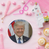 トランプ愛国心🚗USA彼は私の大統領だ ペーパープレート (パーティー)