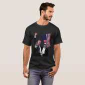 トランプ挑戦勝利2024年7月13日アメリカを盛り上げる Tシャツ (正面フル)
