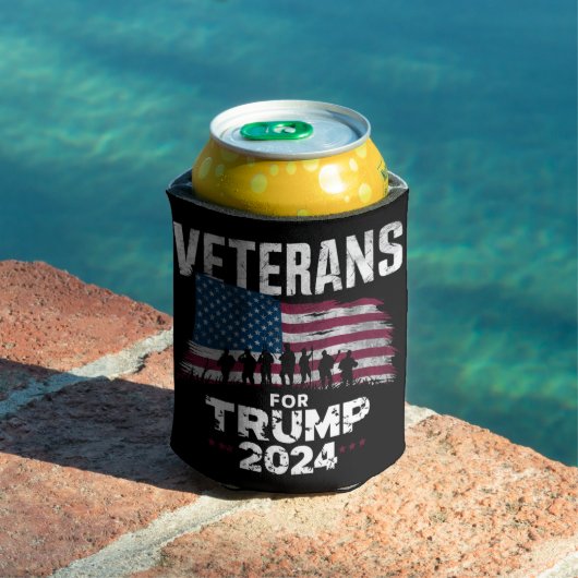 トランプ支持者 2024 アメリカ国旗 退役軍人 お父さん おじいさん 缶クーラー (インサイチュ プール)