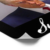 トランプ氏のマグショット Never+Surrender(決して屈服しない) ポスター (角)