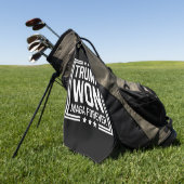 トランプ氏は2024年、米国のマガ大統領選挙47位を獲得した ゴルフタオル (グリーン)