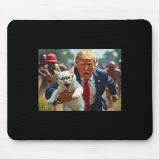 トランプ氏猫を持ち投票 トランプペット投票トランプへ マウスパッド