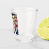 トランプ第45代米国大統領 – 贈り物 ショットグラス (右)