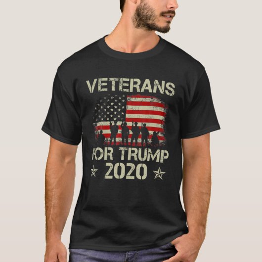 トランプ2020ヴィンテージ用退役軍人アメリカ国旗のパー Tシャツ (正面)