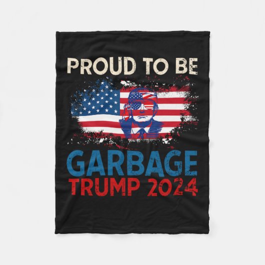 トランプ2024ごみ誇りを持った投票トランプへの選挙 フリースブランケット (正面)