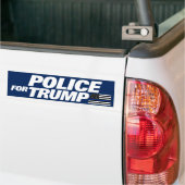 トランプ2024のためのトランプのブルーライン警察のための警官 バンパーステッカー (トラック上)
