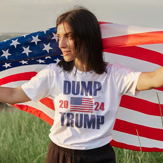 トランプ2024をダンプ Tシャツ