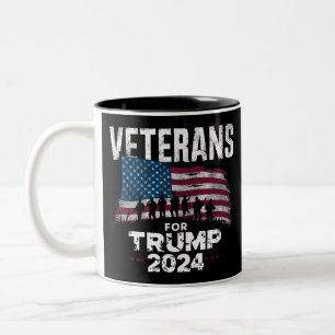 トランプ2024アメリカ国旗おじいちゃんベテラン ツートーンマグカップ