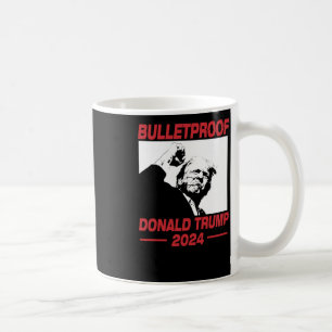 トランプ2024トランプのラリートランプ耳ドナルドトランプのpres コーヒーマグカップ