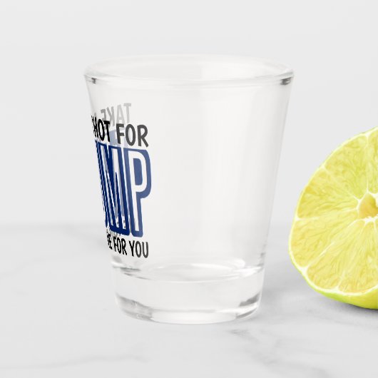 トランプ2024トランプショットグラスのためのショットを取る ショットグラス (右)