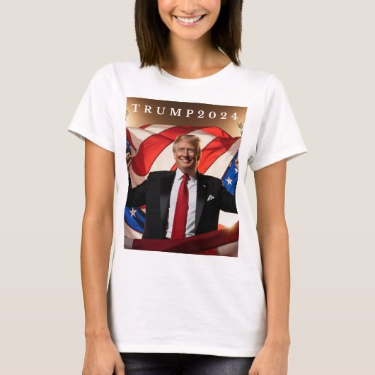 "トランプ2024ビジョンはっきりした：と誇りを持った Tシャツ (正面)
