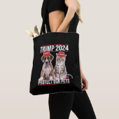 トランプ2024保護私たちのペット猫の犬MAGA トートバッグ (クローズアップ)