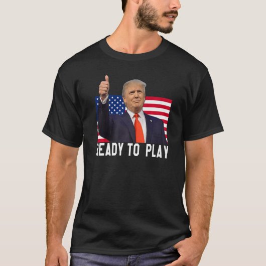 トランプ2024国旗45 47再救びアメリカ Tシャツ (正面)