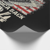 トランプ2024旗アメリカを連れ戻す男性女性トランプ ラッピングペーパー (角)