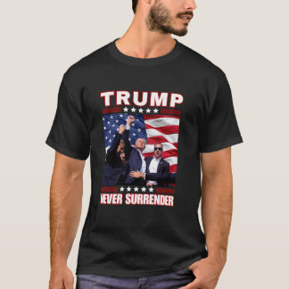 トランプ2024最初のポンプはAmeのために戦いを降伏しない Tシャツ