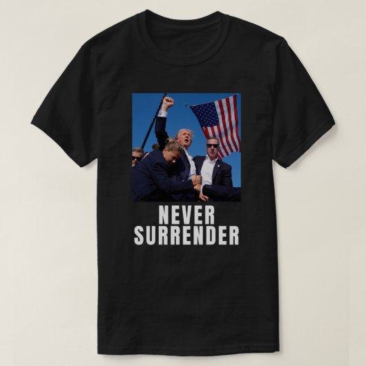 トランプ2024決して降伏しない Tシャツ (デザイン正面)