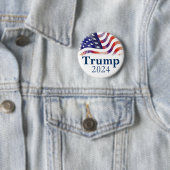 トランプ2024退色したアメリカ国旗のキャンペーン 缶バッジ (インサイチュ)