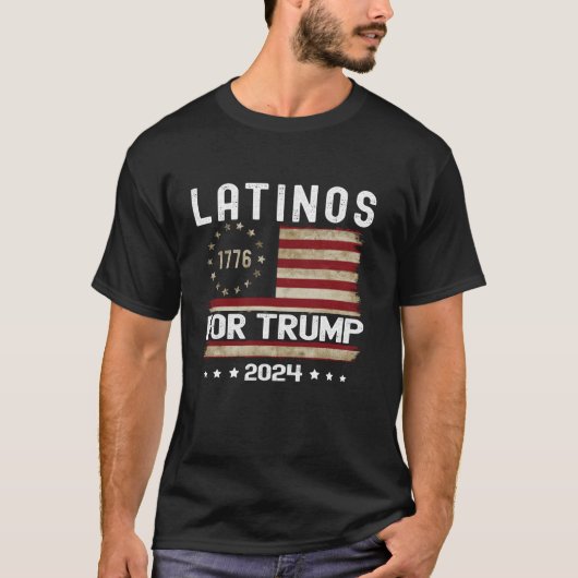 トランプ2024選おもしろい択ラティノス米国国旗T S Tシャツ (正面)