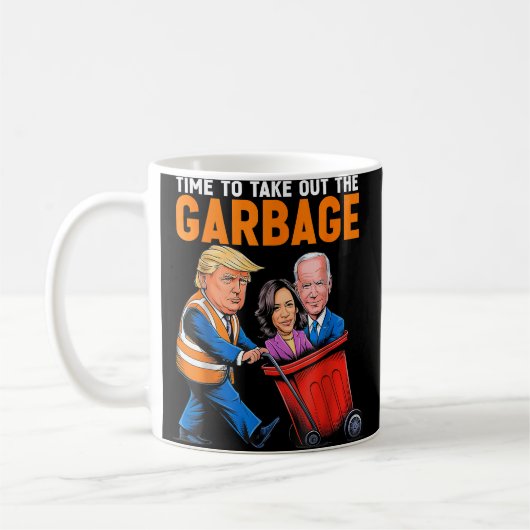 トランプ2024面白いゴミの出し時 コーヒーマグカップ (左)