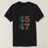 トランプ2024 45 47ヴィンテージアメリカ国旗のレトロ4547 Tシャツ (デザイン正面)