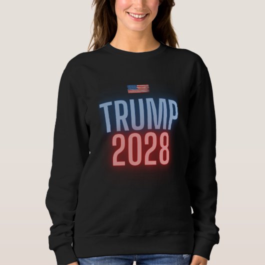 トランプ2028 – アメリカを再び強くする スウェットシャツ (正面)