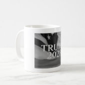 トランプ2028 コーヒーマグカップ (正面左)