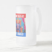 トランプ45と47 – キングドナルド フロストグラスビールジョッキ (正面右)