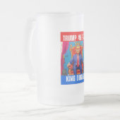 トランプ45と47 – キングドナルド フロストグラスビールジョッキ (正面左)
