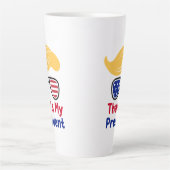 トランプ47 - それが私の大統領だ カフェラテマグ (正面)