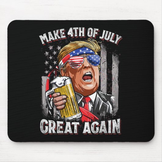 トランプ7月の4日を作る再素晴らしび男性が飲む マウスパッド (正面)